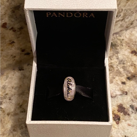 Pandora Hawaii Exclusive Aloha Field of Daisies Murano Flower Lei Charm RARE - Picture 7 of 9
